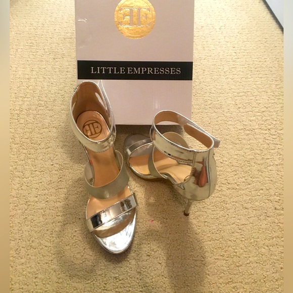 Little Empresses Silver Heeled Sandals - Picture 2 of 13